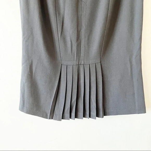 Club Monaco Black Pencil Skirt Women’s Size 2 Date Night Office Wear Quiet Luxe - Picture 4 of 8